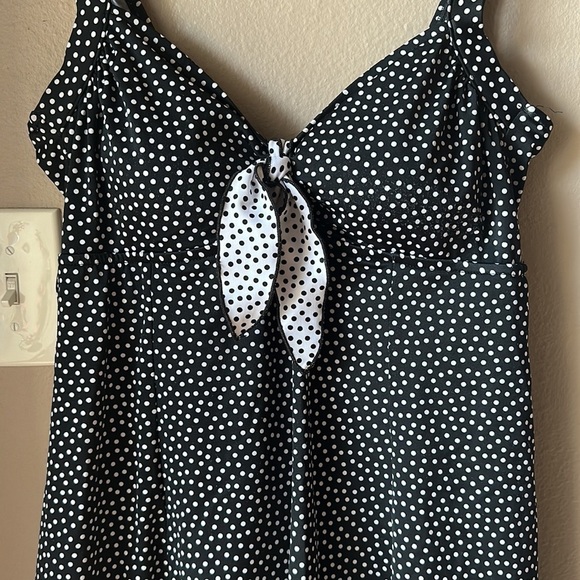 24TH & OCEAN Polka Dot Tie Front One Piece Swimsuit - Picture 3 of 7